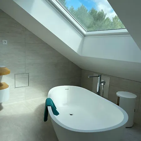 Californie Avec Piscine Pres Du Circuit Des 24h Villa *