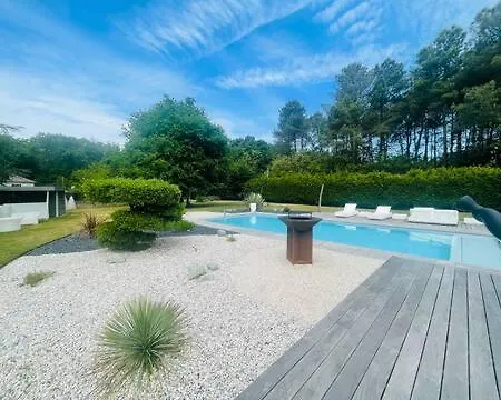 Villa Californie Avec Piscine Pres Du Circuit Des 24h