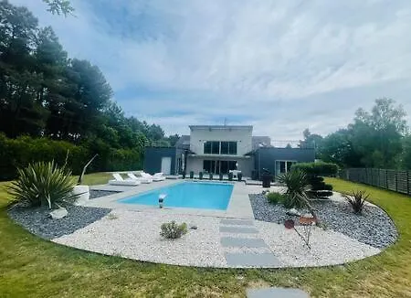 Californie Avec Piscine Pres Du Circuit Des 24h Villa *